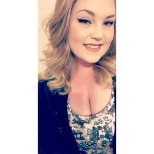 Meet your Posher, Jillian